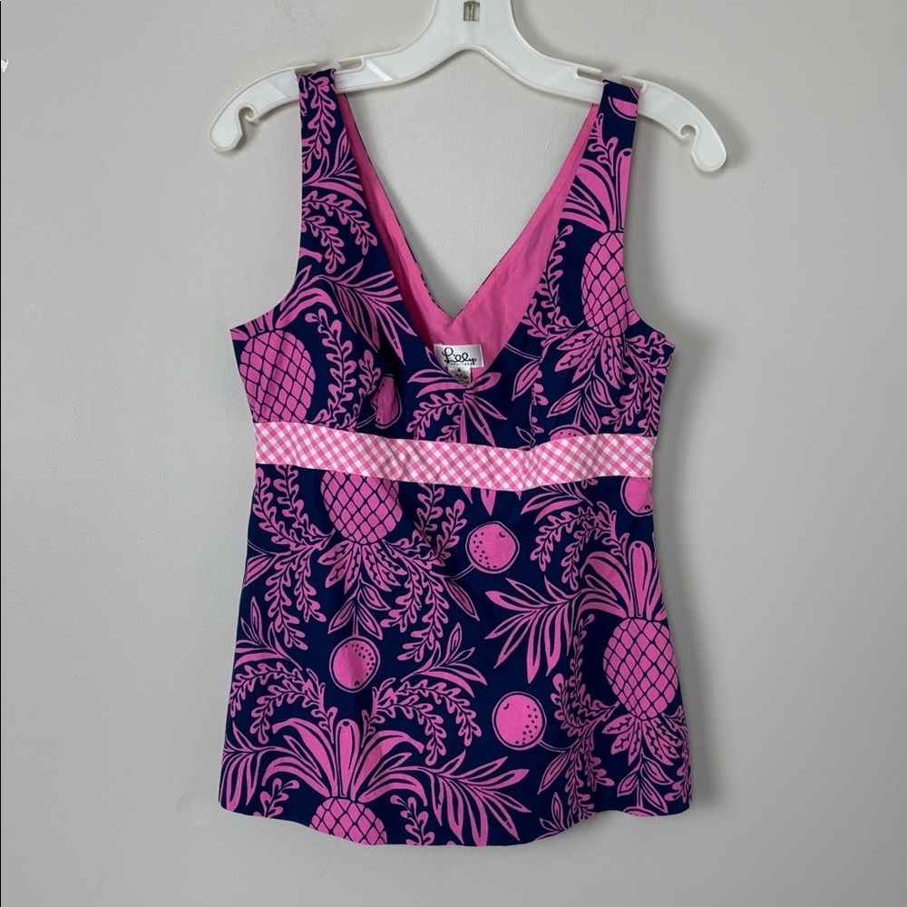 Vintage Lilly Pulitzer Pink and Navy Patterned Top - Size 6